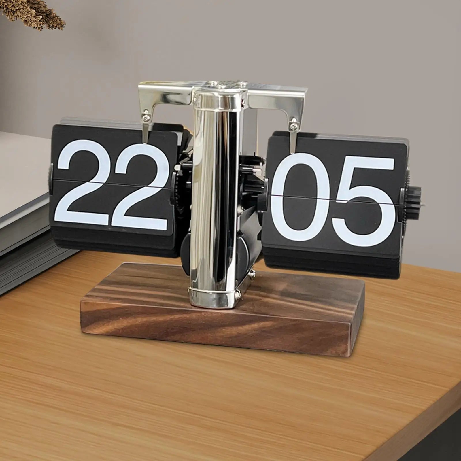 Flip Clock Retro Digital Table Clock Vintage Mechanical Auto Flip Clock Table Decoration and Accessories for Home Room Cafe Desk